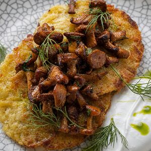 Драники с лисичками