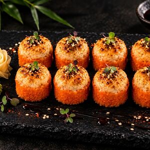 Запечённый ролл с креветкой