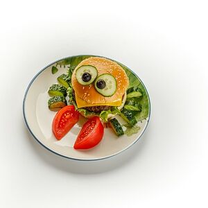 Крабсбургер с котлетой из курицы