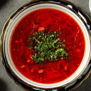 Борщ с пампушками