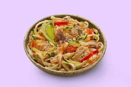 Удон с цыпленком