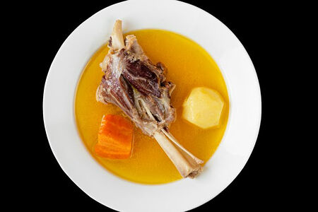 Хашлама с бараниной и бульоном
