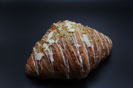 Фисташковый