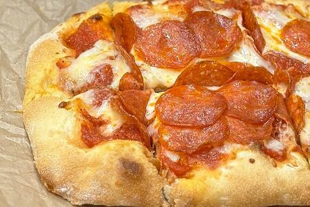 Пинса пепперони