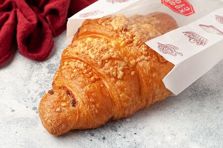 Круассан с сыром