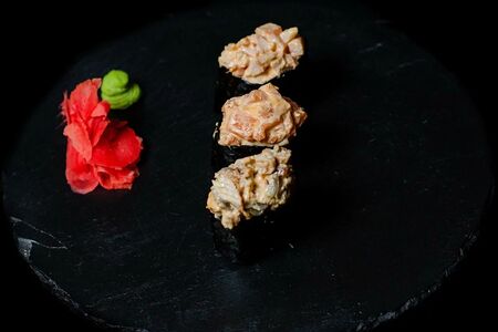 Гункан Спайси с креветкой