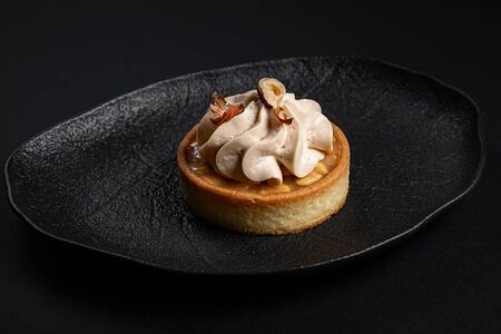 Тарталетка с арахисом