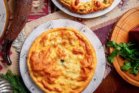 Хачапури Кубдари с телятиной