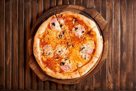 Пицца Капричоза