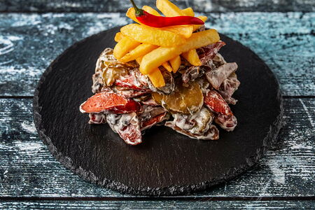 Салат Охотничий