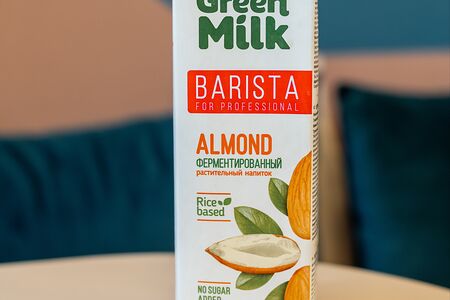 Миндаль с любым напитком