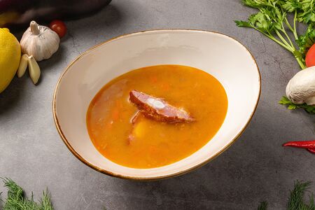 Балканский суп с охот. колбаской