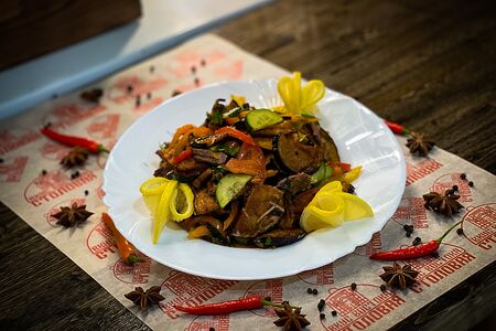 Салат фирменный Вкус Востока