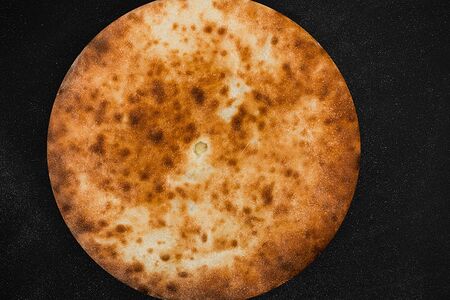 Осетинский пирог с картофелем и сыром