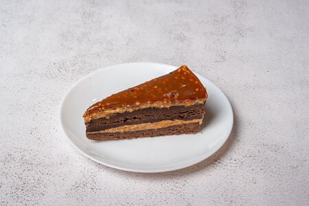 Торт Карамельно - ореховый