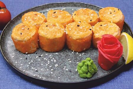 Запечённый ролл с окунем