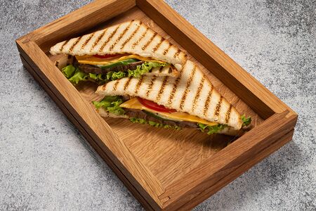 Сэндвич с ростбифом