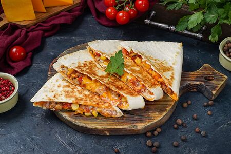 Чикен кесадилья Chick-Chick