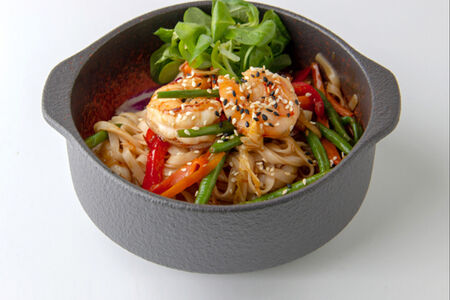 Вок с креветками