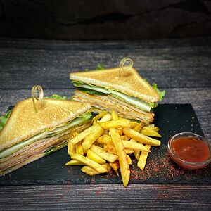 Комбо-сэндвич с ветчиной и курицей