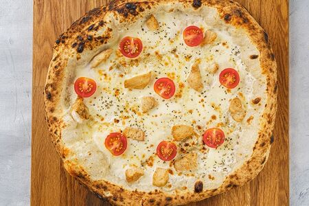 Пицца с курицей