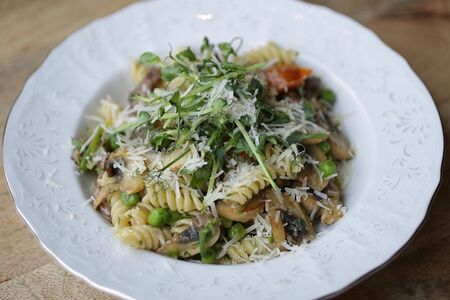 Pasta con Straccetti di Manzo