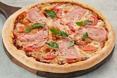 Ветчина и томаты