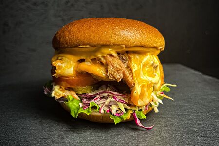 Бургер №2 с рваной говядиной XL