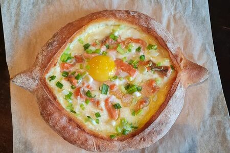 Хачапури с красной рыбой