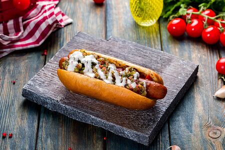 Хот-дог Мексиканская сальса