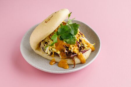 С говядиной и соусом карри