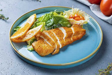 Салат Цезарь с курицей