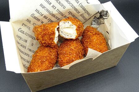 Куриные крокеты с сыром моцарелла