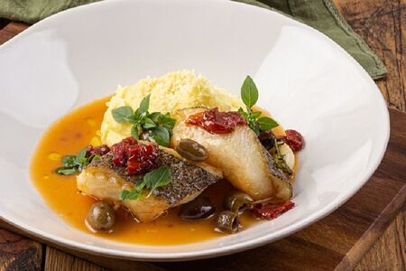 Палтус с картофельным пюре