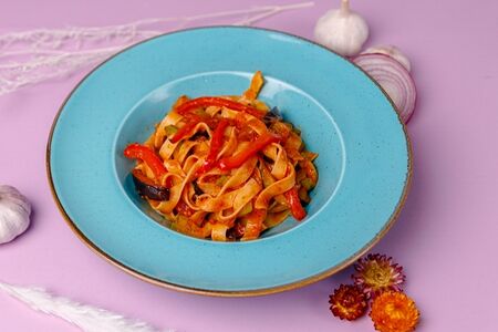 Феттуччине с овощами