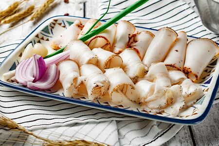 Ассорти из домашнего сала