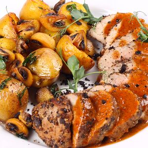 Свиная вырезка Буржуа