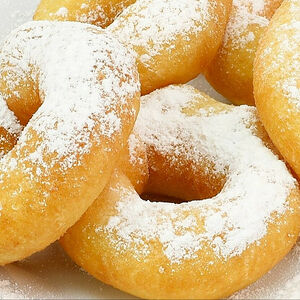 Кофе и пончики