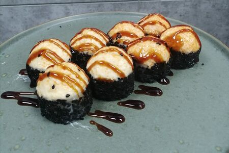 Запеченный ролл Хико