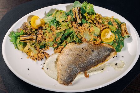 Филе дорадо с киноа