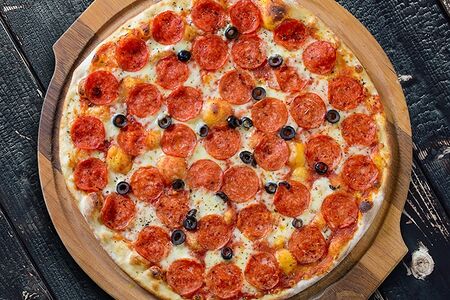 Пицца Пепперони (тонкое тесто)