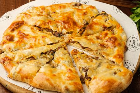 Хачапури с телятиной