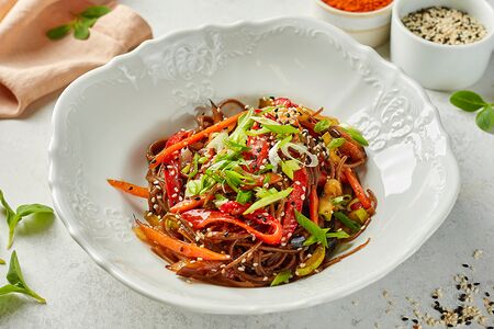 Вок с овощами