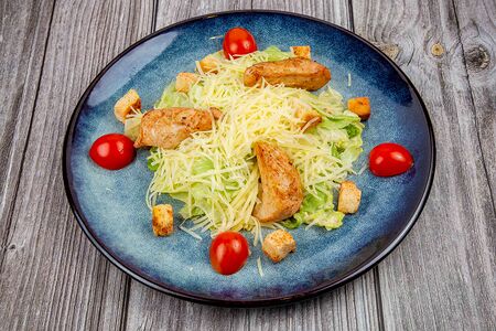 Цезарь с курицей