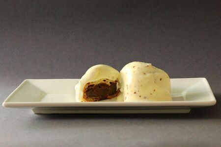 Профитроль пломбир