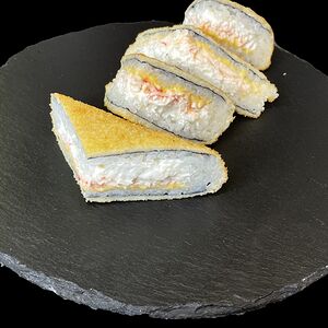 Сэндвич ролл с лососем темпура