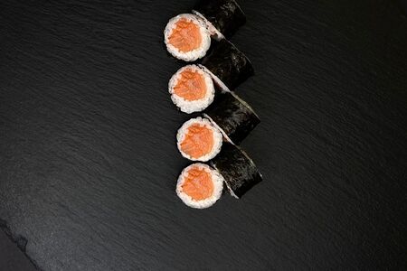 Ролл Лосось