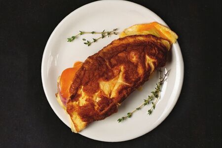 Омлет с ветчиной и сыром