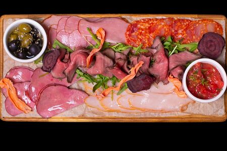 Мясная тарелка