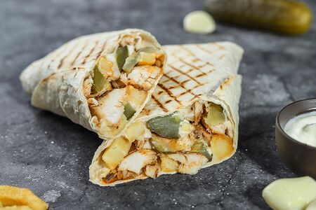 Хабиби хит с картофелем фри